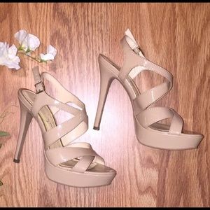 Jessica Simpson heels